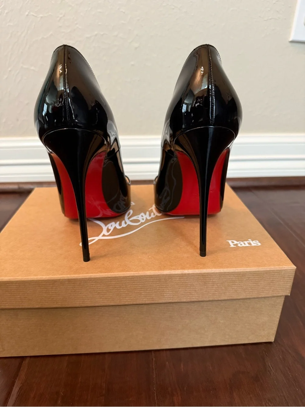 Christian Louboutin So Kate 120 Patent Black Pumps | NEW Never Worn